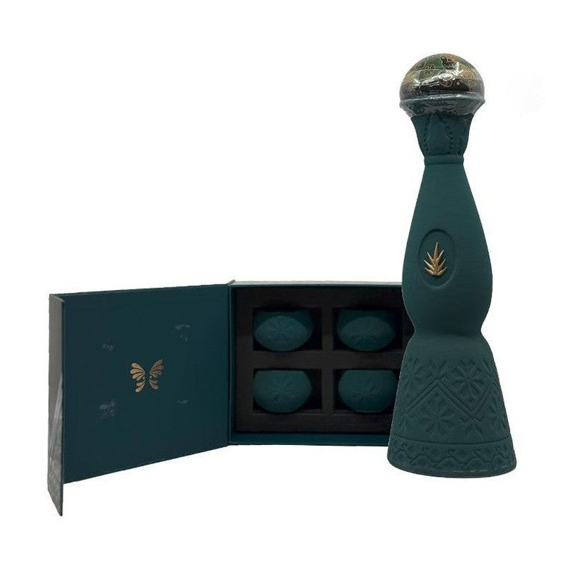 Clase Azul Mezcal Guerrero with Commemorative Cups
